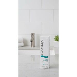 Fluoridex Daily Defense Prescript Strength Anticavity Toothpaste Clean Mint 4 oz